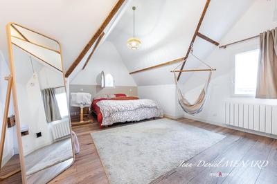 Maison - 135 m² - 6 pièces