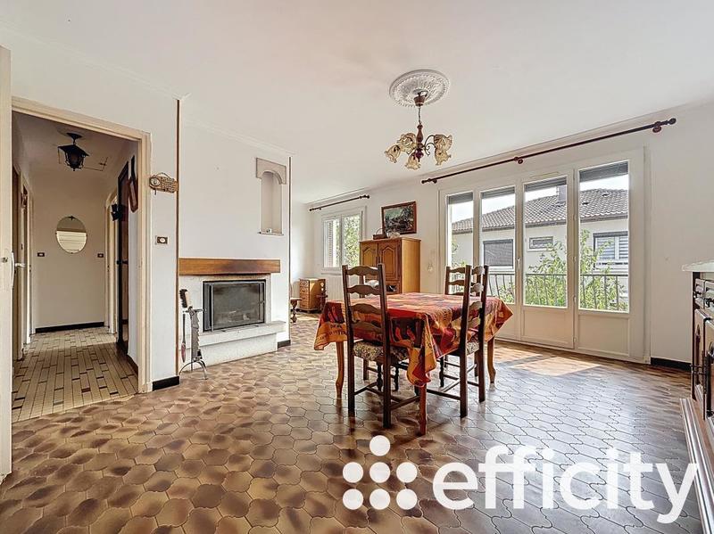 Maison - 150 m² - 5 pièces