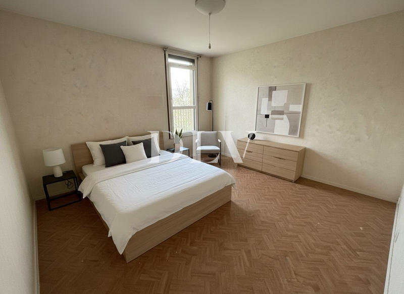 Appartement - 70 m² - 4 pièces