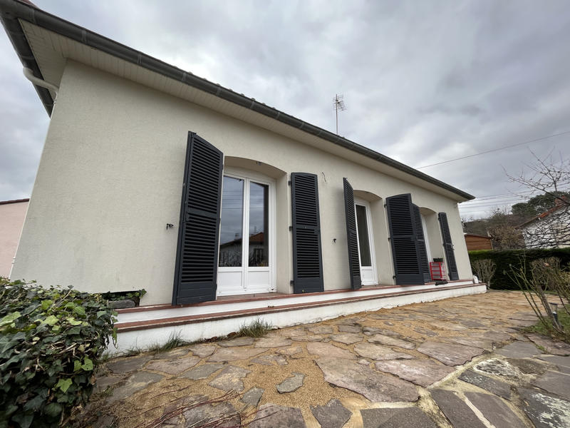 Maison - 102 m² - 4 pièces