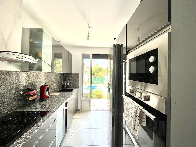 Maison - 85 m² - 5 pièces