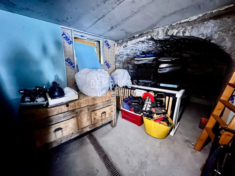 Maison ancienne - 100 m² - 1 pièce