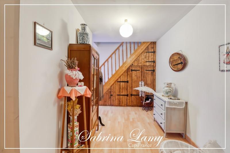 Maison - 152 m² - 6 pièces