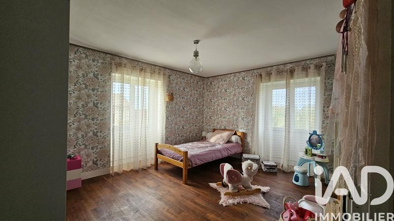 Maison - 190 m² - 4 pièces