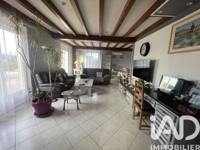 Maison - 184 m² - 4 pièces