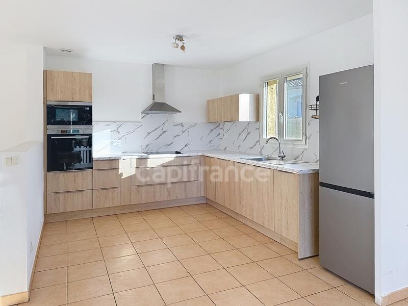 Maison - 104 m² - 4 pièces