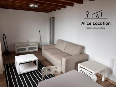 Maison - 76 m² - 6 pièces