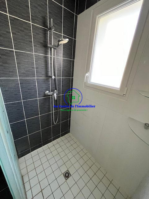 Maison - 92 m² - 5 pièces