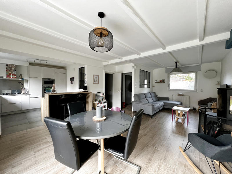 Maison - 95 m² - 4 pièces