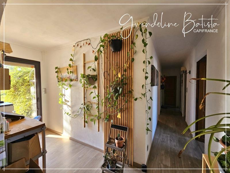 Maison - 145 m² - 5 pièces