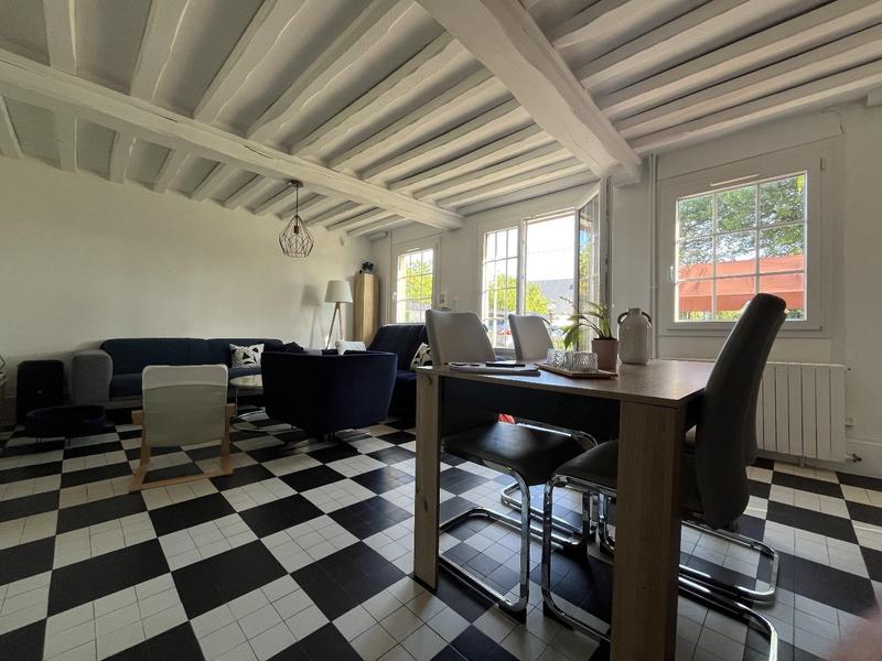 Maison - 110 m² - 6 pièces