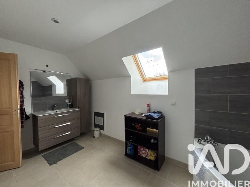 Maison - 142 m² - 6 pièces