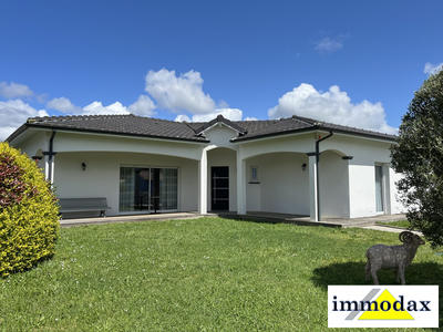 Maison contemporaine - 143 m² - 4 pièces