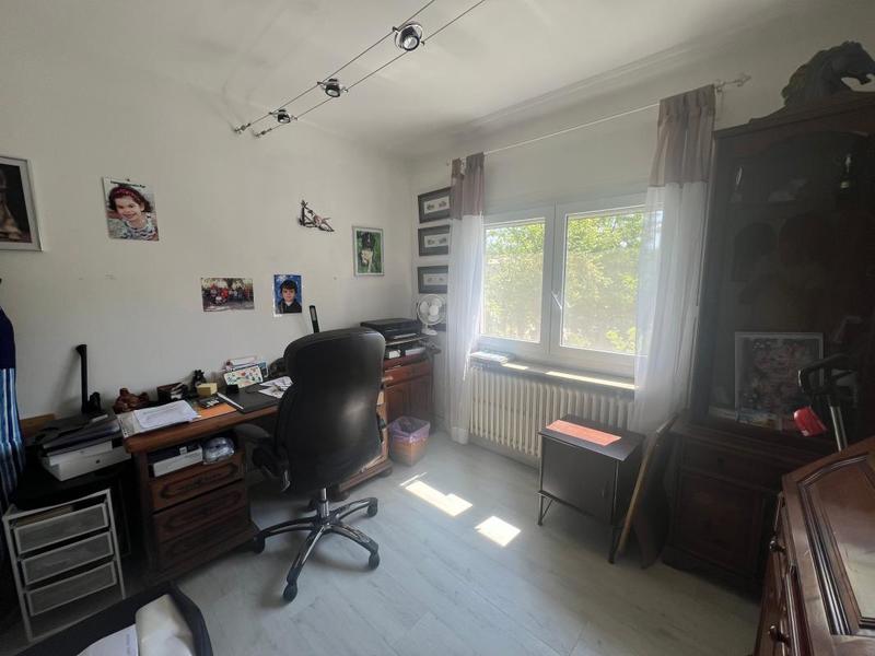 Villa - 183 m² - 6 pièces