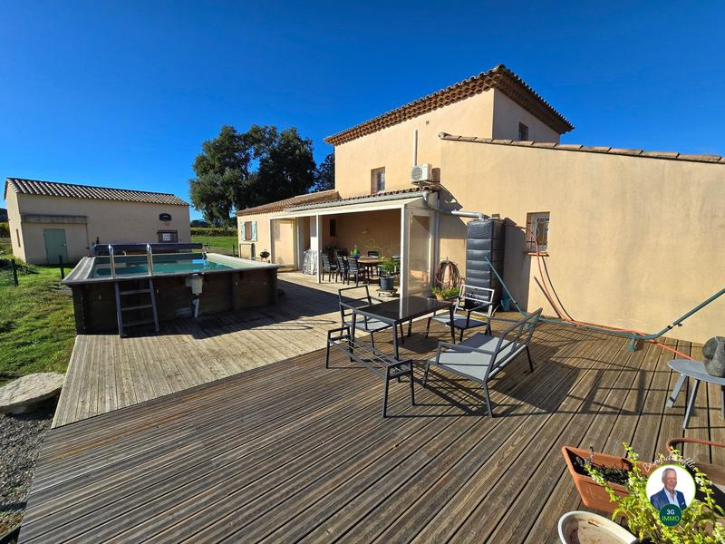 Maison - 145 m² - 6 pièces