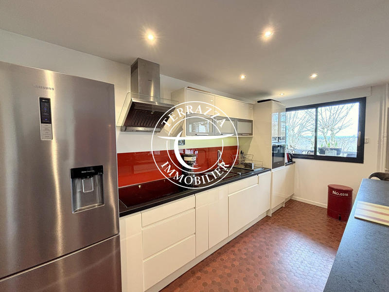 Appartement - 73 m² - 4 pièces