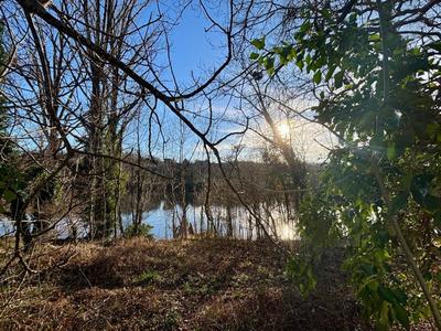 Maison - 230 m² - 6 pièces