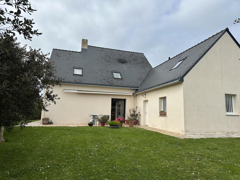 Maison - 186 m² - 7 pièces