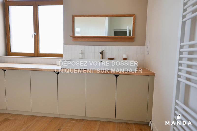 Appartement - 80 m² - 5 pièces