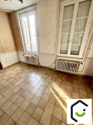 Maison - 86 m² - 5 pièces