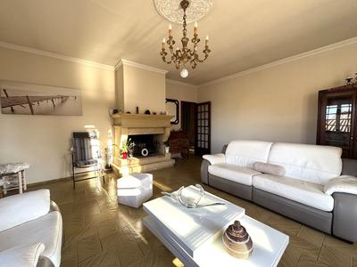 Maison - 163 m² - 6 pièces