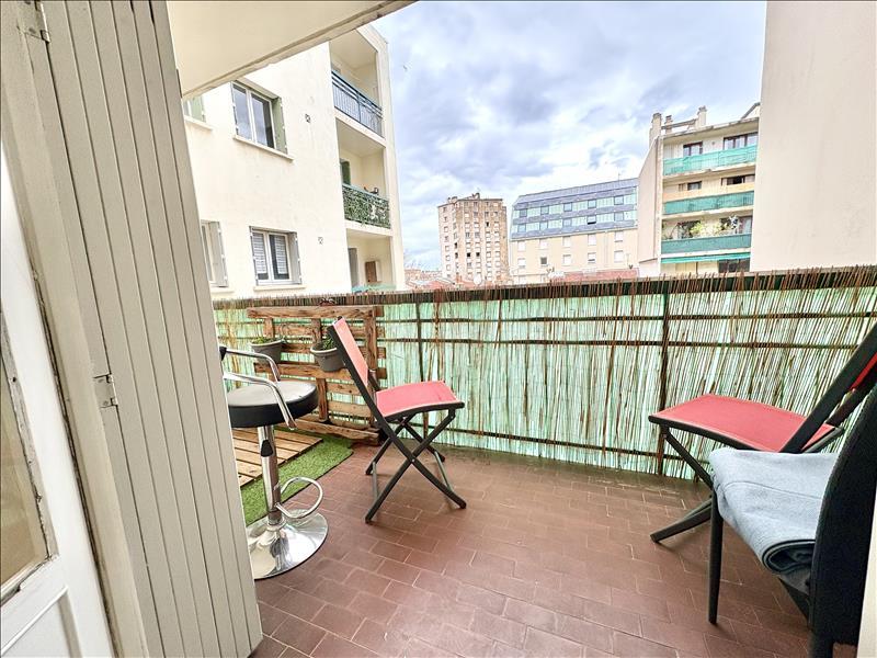 Studio - 23 m² - 1 pièce