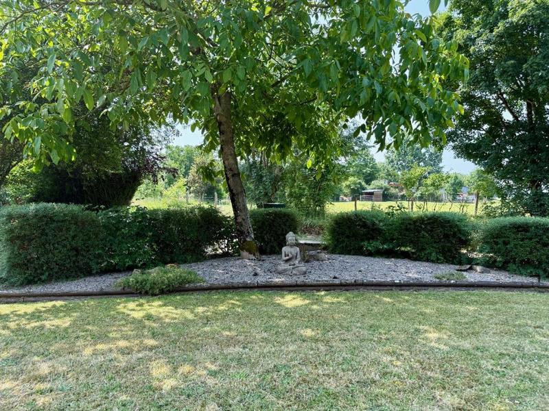 Maison traditionnelle - 164 m² - 6 pièces