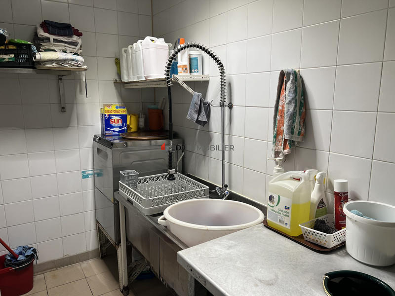 Local commercial - 418 m²