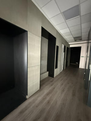 Local commercial - 96 m² - 5 pièces