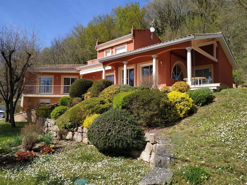 Maison d'architecte - 176 m² - 7 pièces