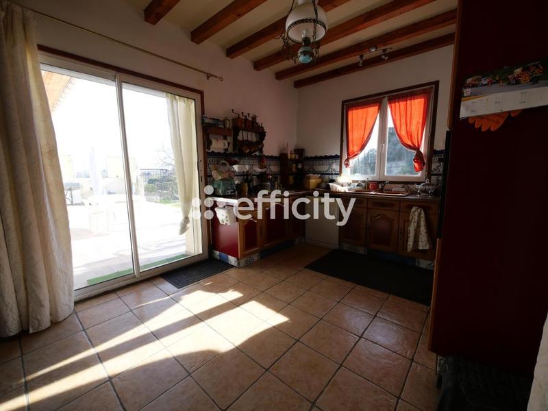 Maison - 163 m² - 8 pièces