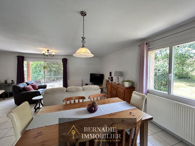 Maison de village - 100 m² - 4 pièces