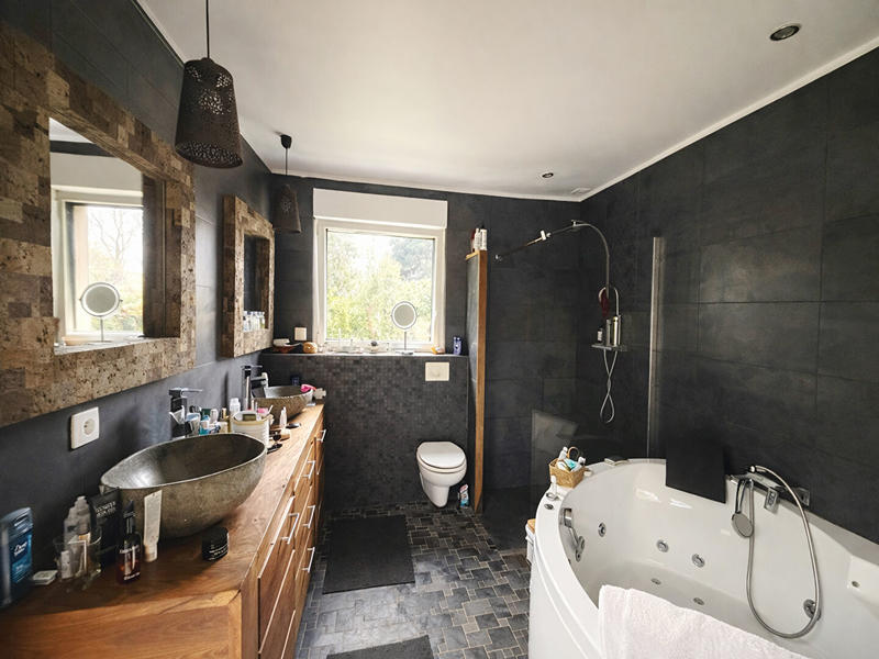 Maison - 159 m² - 7 pièces