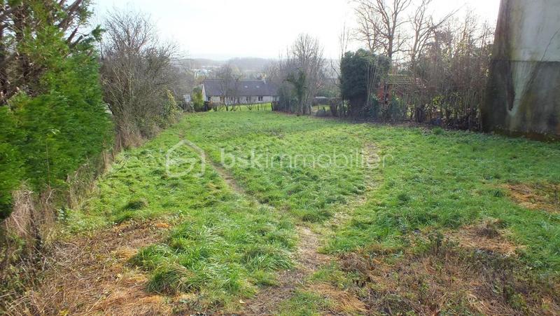 Terrain constructible - 1 234 m²