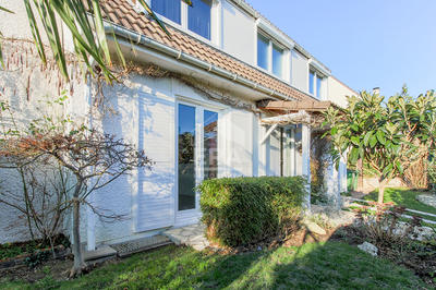 Maison - 123 m² - 7 pièces