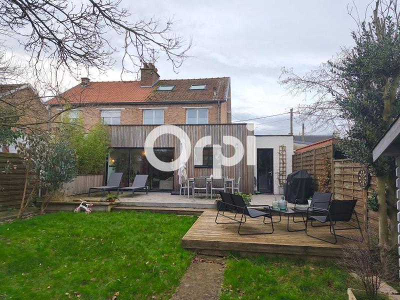 Maison - 122 m² - 4 pièces