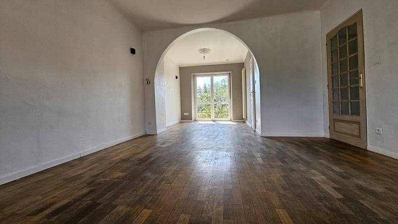 Maison - 161 m² - 7 pièces