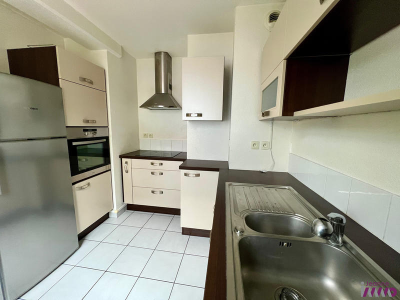 Appartement - 77 m² - 4 pièces