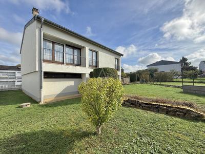 Maison - 143 m² - 6 pièces