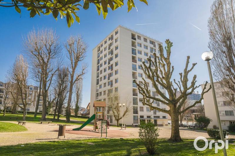 Appartement - 73 m² - 4 pièces