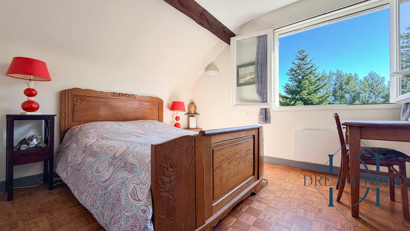 Maison - 165 m² - 7 pièces