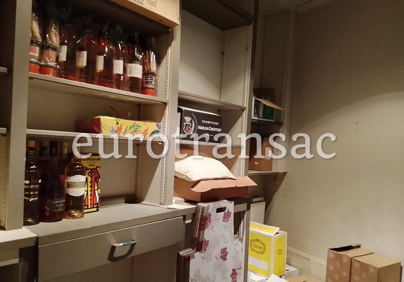 Fonds de commerce - Local d'activité / Entrepôt - 61 m²