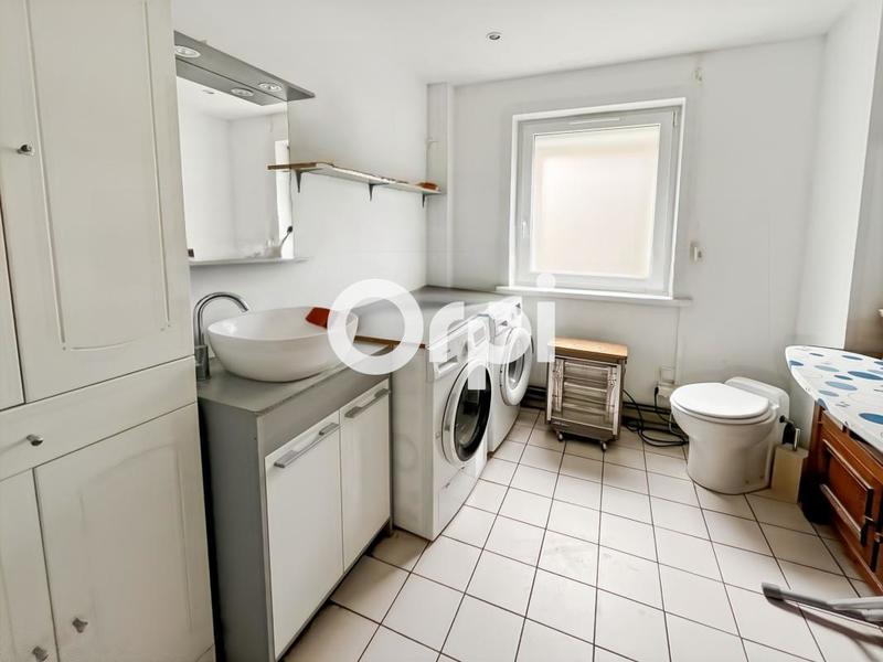 Immeuble - 180 m² - 6 pièces