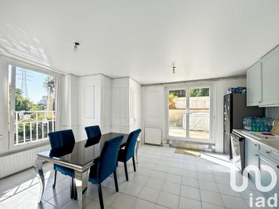 Maison - 95 m² - 4 pièces