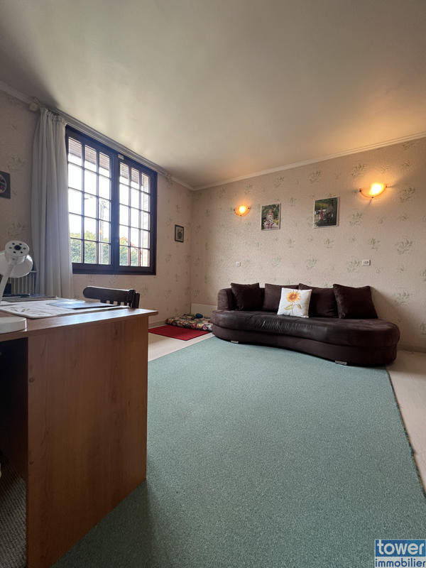 Maison - 163 m² - 7 pièces