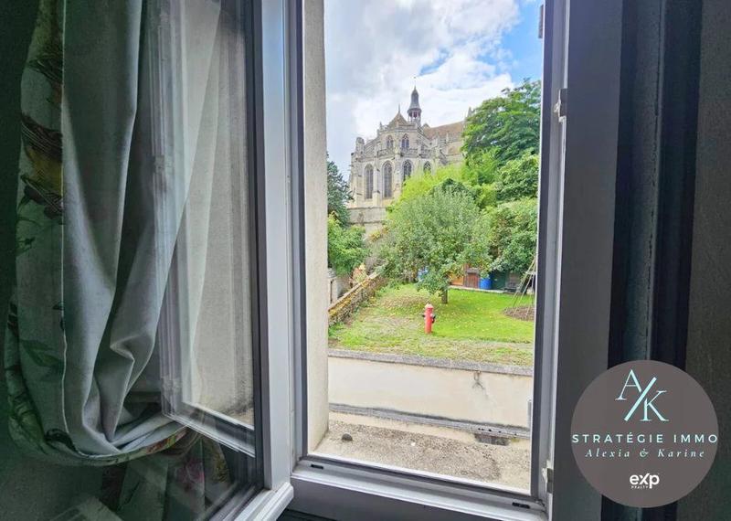 Maison - 163 m² - 7 pièces