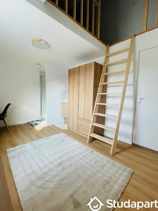 Chambre - 12 m² - 1 pièce