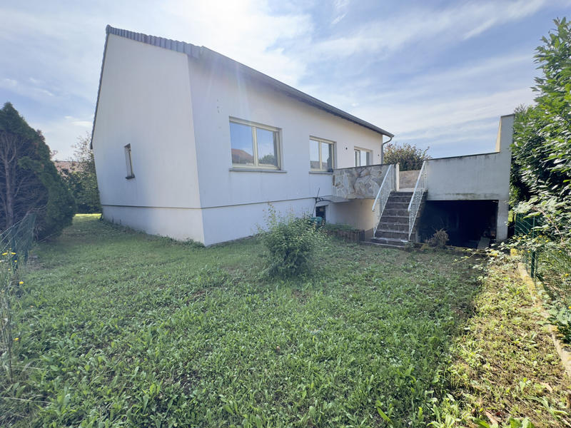 Maison - 160 m² - 8 pièces