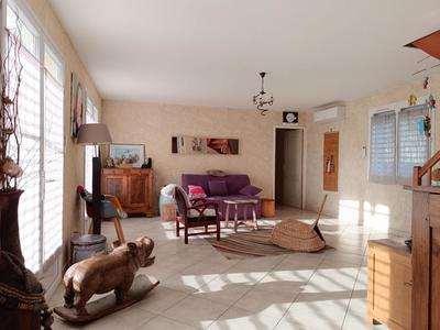 Villa - 164 m² - 6 pièces