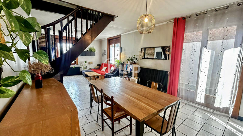 Maison - 112 m² - 4 pièces